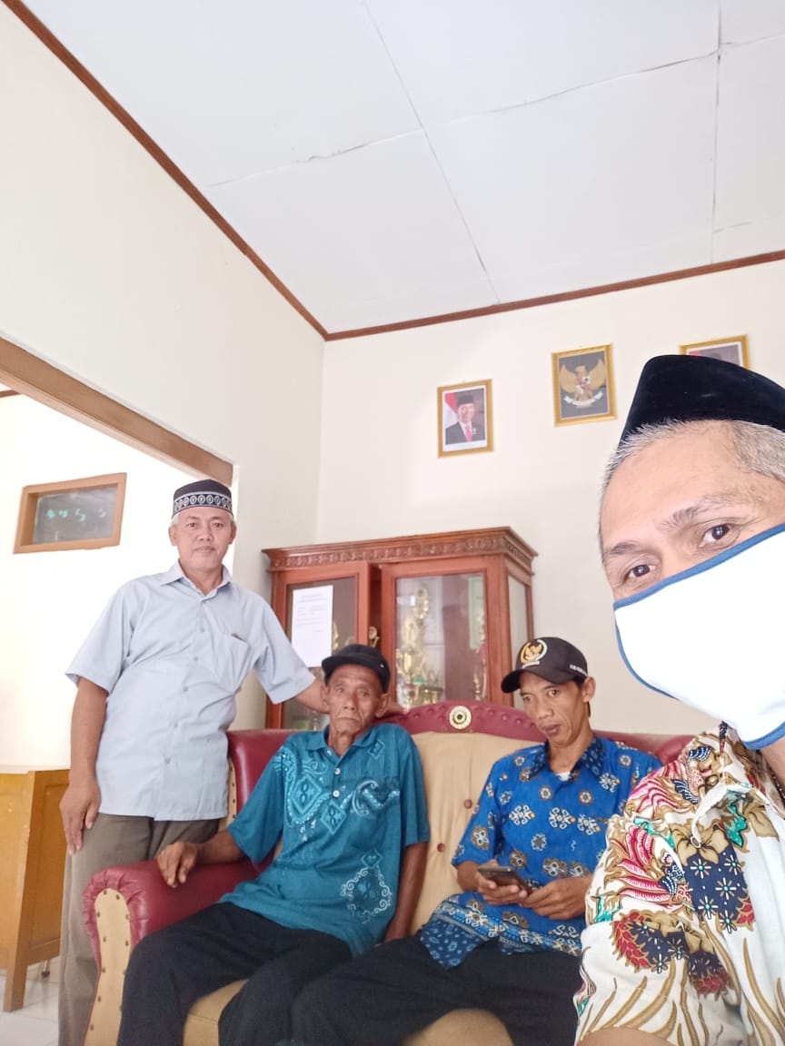 Tim Pendampingan Koordinasi Dengan RT dan RW Yang Ada di Desa Gunung Hejo Terkait Laporan Adanya ODP Yang Baru Datang Dari Papua