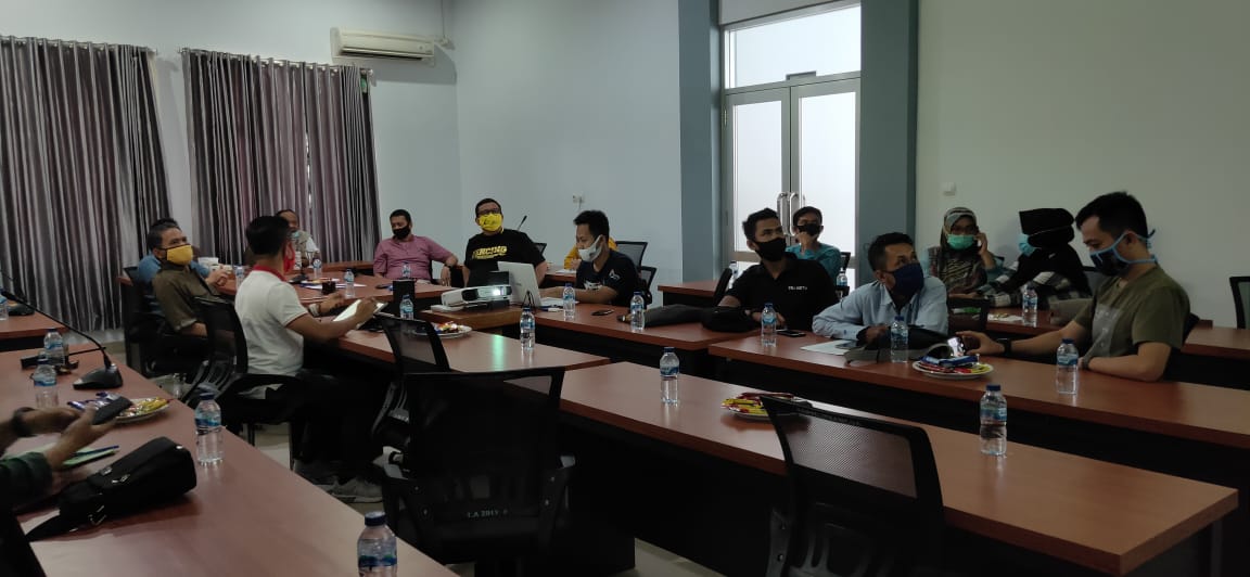 Rapat Lanjutan Keikutsertaan Pemkab Purwakarta Dalam Lomba Inovasi Daerah Bersama Bapak Sekretaris Daerah Kabupaten Purwakarta di Ruang Rapat Bappelitbangda Kabupaten Purwakarta