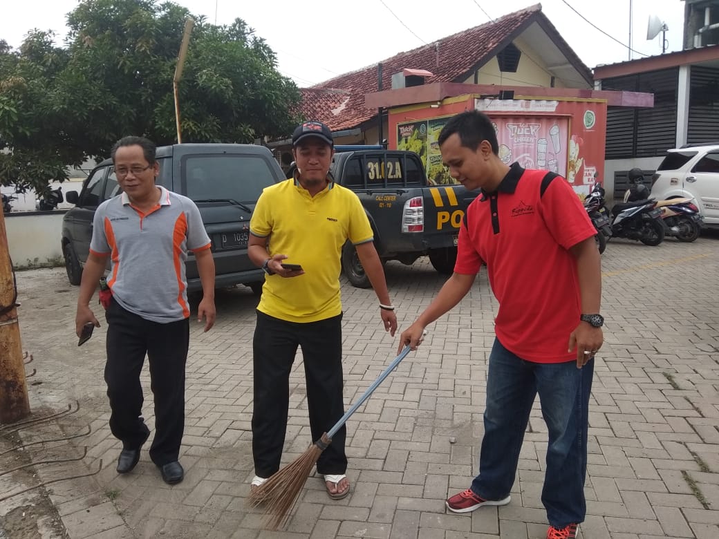 Partisipasi Bappelitbangda Dalam Giat Jum`at Bersih di Kecamatan Pasawahan Hari Jum`at Tgl. 13 Desember 2019