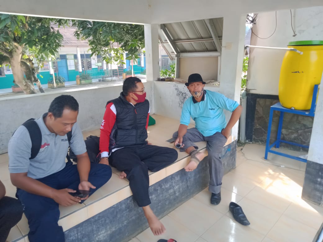 Pendampingan di Desa Linggarsari Kec. Plered Purwakarta Dengan Posisi Aman